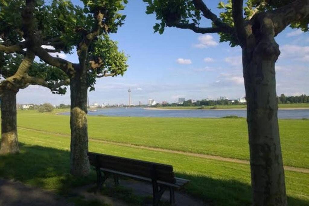 3 Schlafzimmer-2 Bäder- bis zu 7 Gäste Düsseldorf Exterior foto
